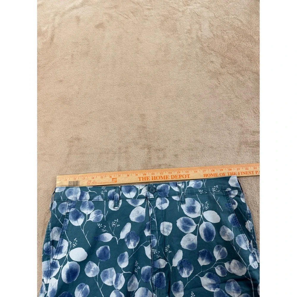 Levis‎ XX Chino Shorts Mens Size 40 Teal Eucalyptus Leaf Floral Print EUC